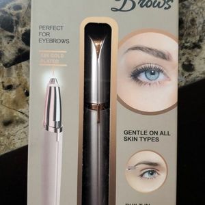 Flawless Brow Pens